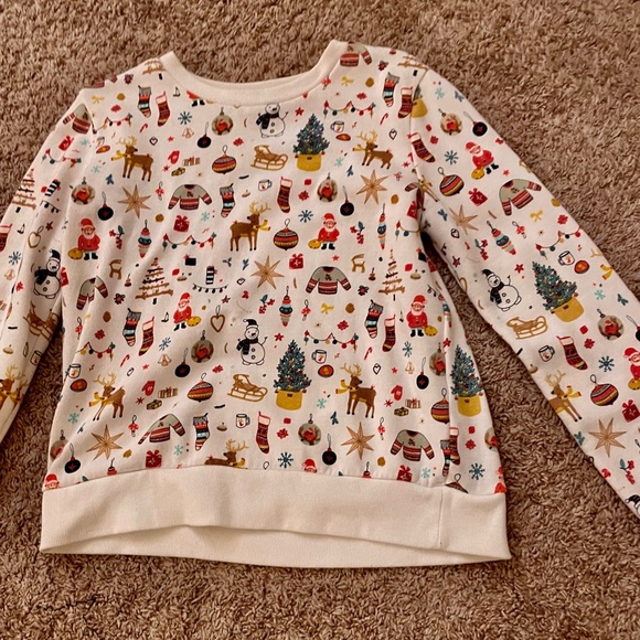 Cutest Christmas crewneck sweater - Picture 2 of 3